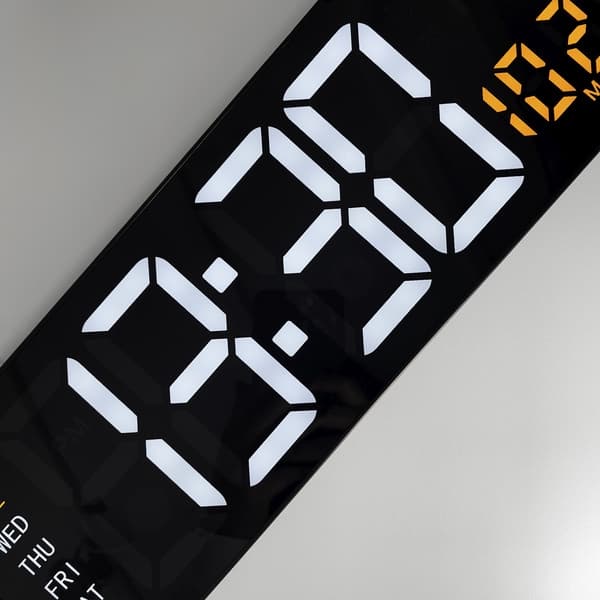 NeXtime NE-3322 Väggklocka Super Digi 38,8x12,9 cm