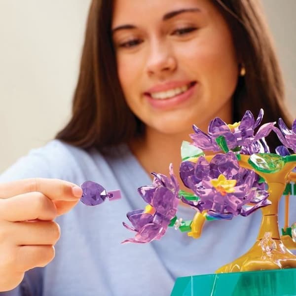 LEXIBOOK - Blommande bonsai med kristallädelstenar