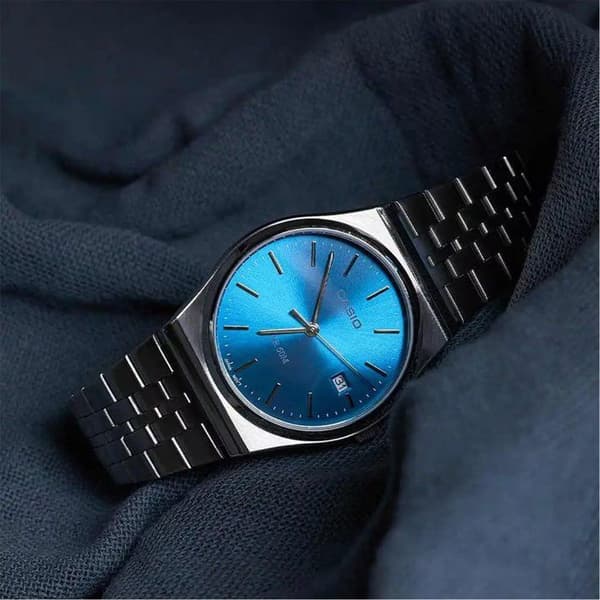 Klocka - CASIO - MTP-B145D - Herr - Mörkblå - Kvarts - Analog