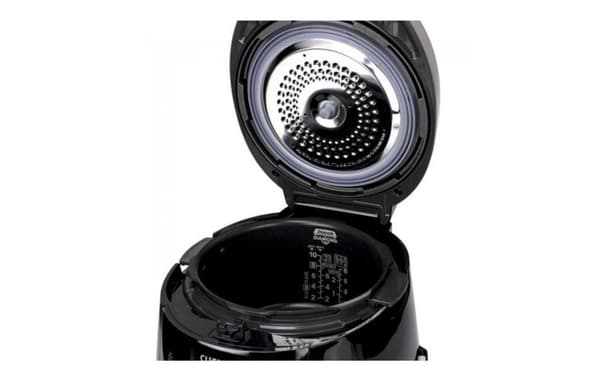 Riisinkeitin kädellä CRP-P1009S