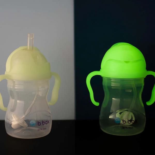 B.box Mugg med självlysande sugrör 240 ml