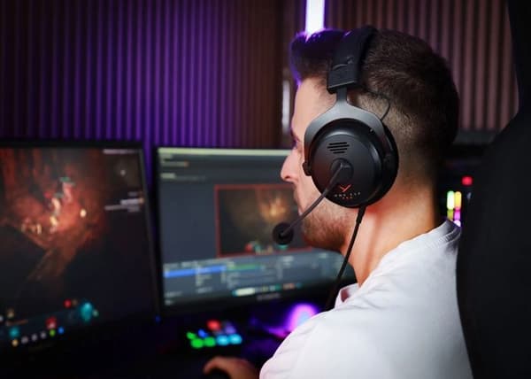 Beyerdynamic Model: MMX 330