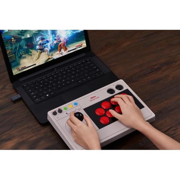 Arcade Stick - 8Bitdo - Trådlös - Bluetooth - Nintendo Switch-kompatibel - PC