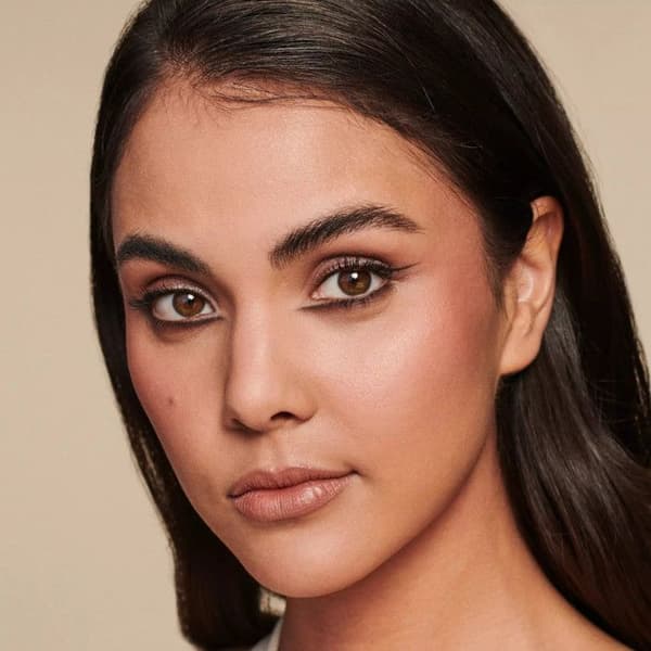 Essence - Mascara Pure Volume Vandtæt