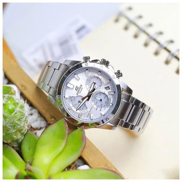 Ur - CASIO - EQS-930MD-8AV - Solenergi - Rustfrit stål - Vandafvisende 100m
