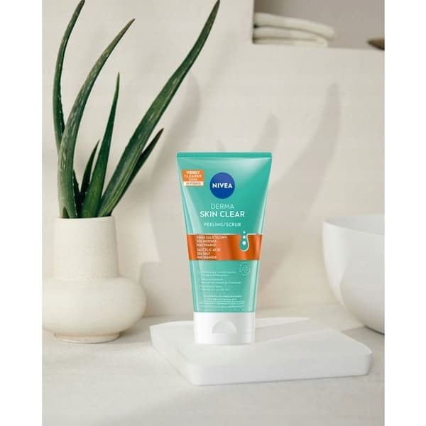 361130 NIVEA Peeling DERMA Imperfektioner