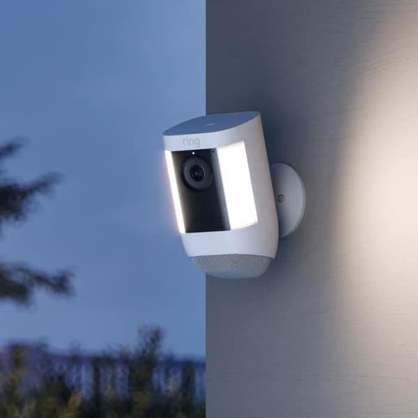 Kamera - RING - Spotlight Cam Pro Batteri - Vit