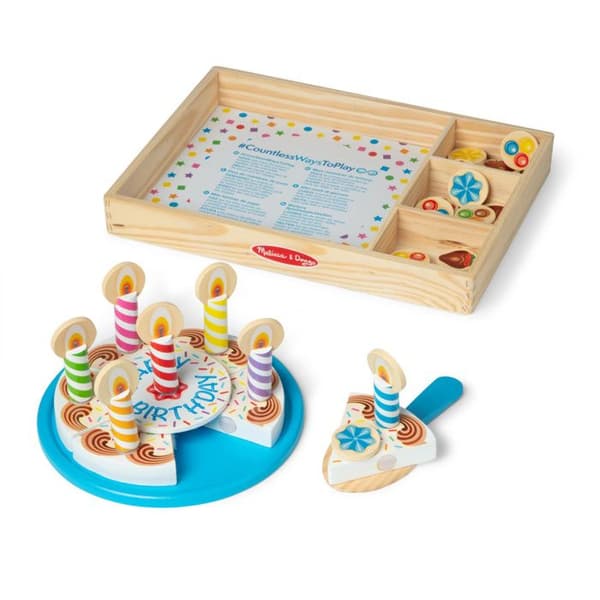 Spin Master träfödelsedagskaka med tillbehör