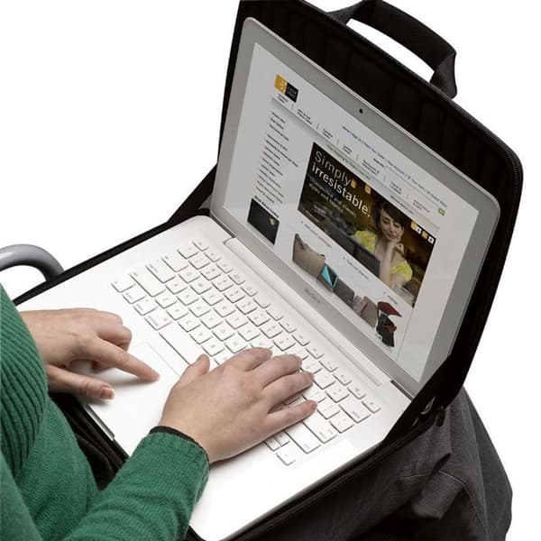 Case Logic laptopväska