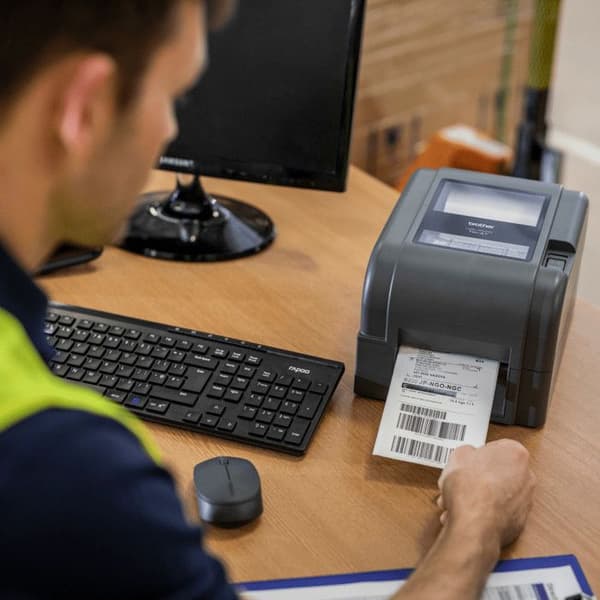 Brother TD-4420TN Printer - Termisk overførsel - 203DPI - LAN - Sort