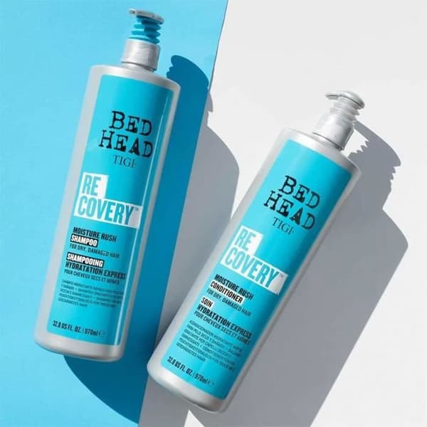 Bed Head Recovery Moisturizing Conditioner för torrt hår 970ml, 2 st