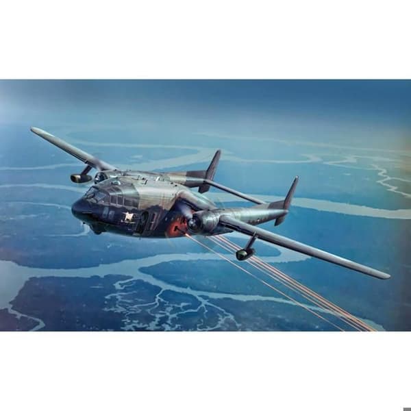 Modellflygplan: AC-119K Stinger