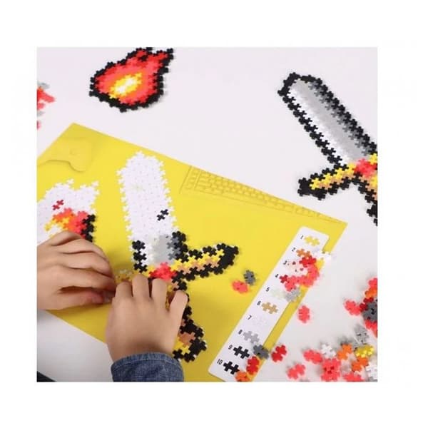 Kit 250 dele Mini Puzzle efter numre tema eventyr - Plus Plus