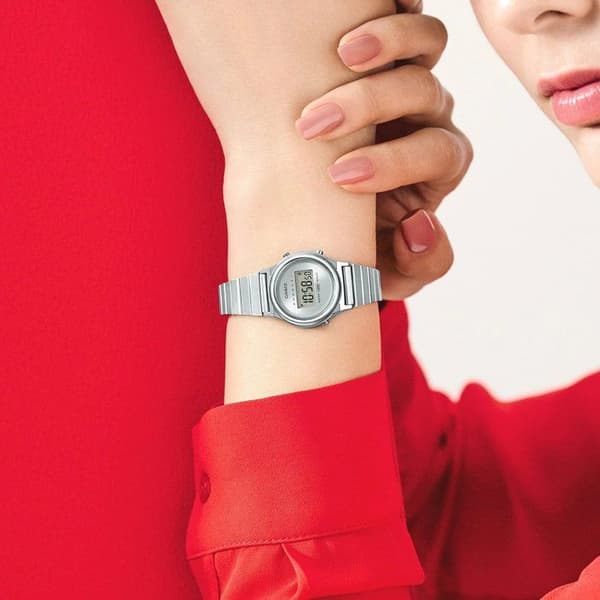 Klocka - CASIO - LA700WE - Unisex - Vit - Kvarts - Digital