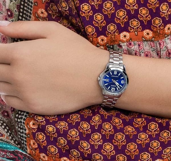 Kvartsur til kvinder - CASIO - 412915 - Rustfrit stål - Analog - Vandmodstand 30m