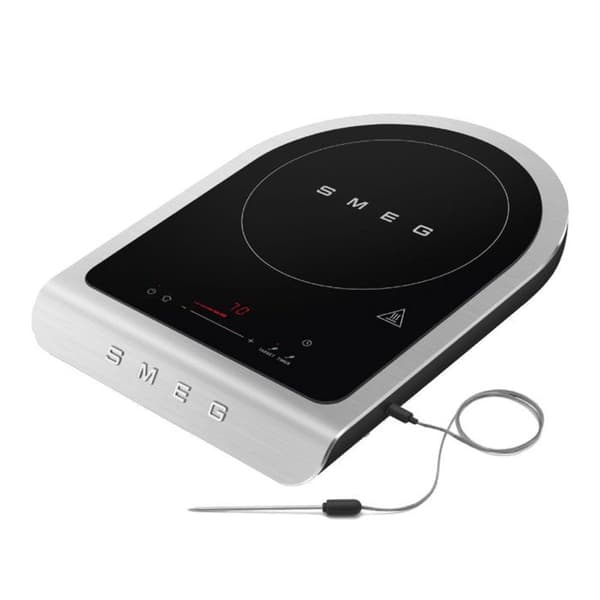 SMEG Bärbar Induktionshäll Svart