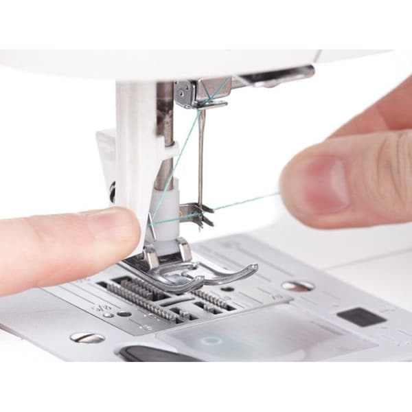 Singer Fashion Mate Hvid 3333 - 23 forudprogrammerede stingmønstre