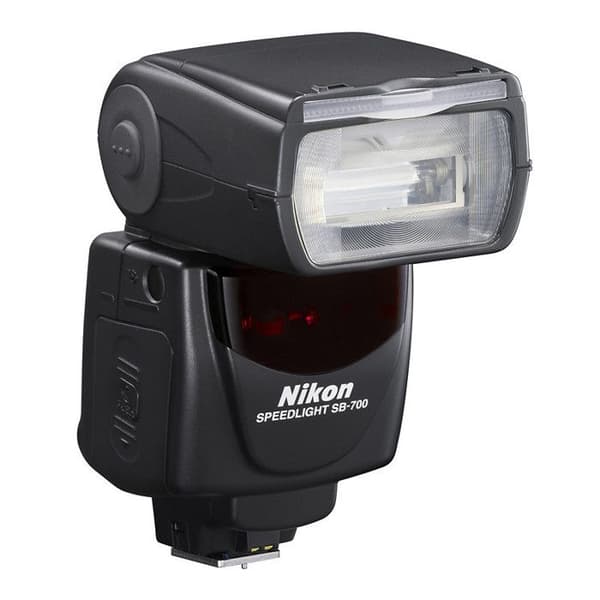 NIKON BLIXT SB 700