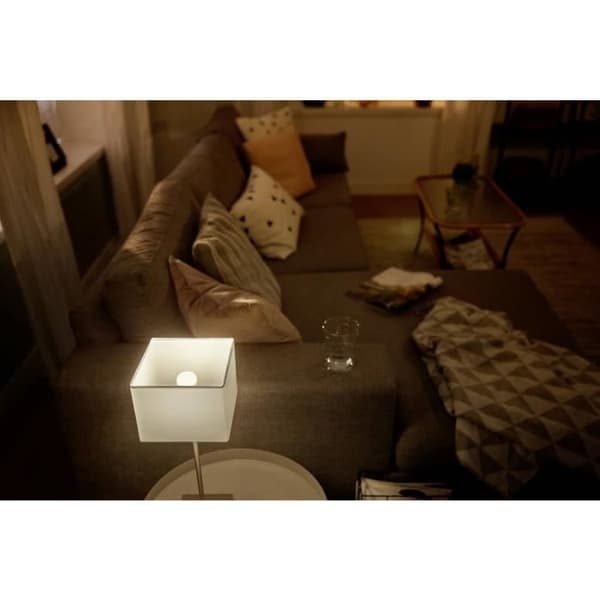 LED-pære - Philips Lighting 26690200 - E14 - 5.7 W - Varm hvid - A+