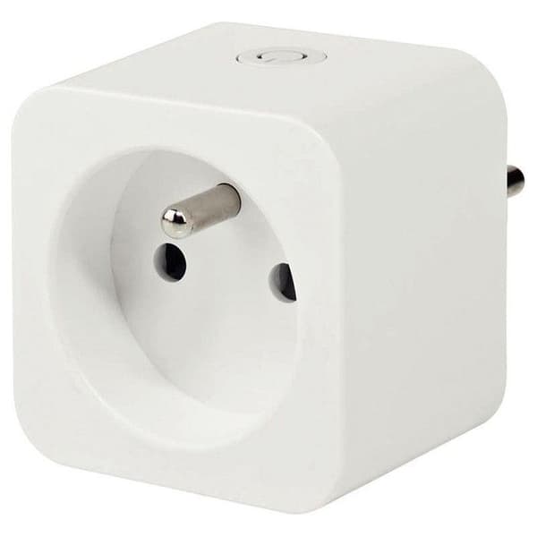 Smart connected plug