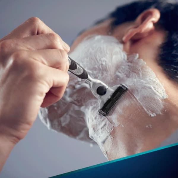 GILLETTE Barbermaskine til mænd Mach3 + 11 Blade