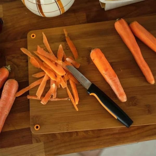 FISKARS grøntsagskniv lige blad
