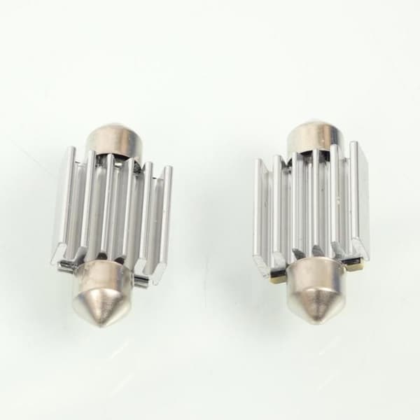 LED-pære M-Tech til bil 12V 1.8W shuttle SV8.5-8 Ny