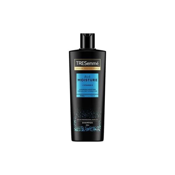 Fugtgivende Shampoo med E-Vitamin TRESemmé