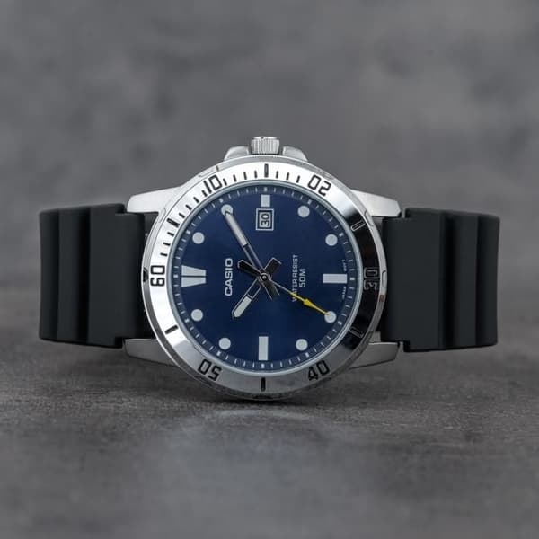 Casio MTP-VD01-2EVUDF Klocka för män Kollektion 45 mm 5 ATM