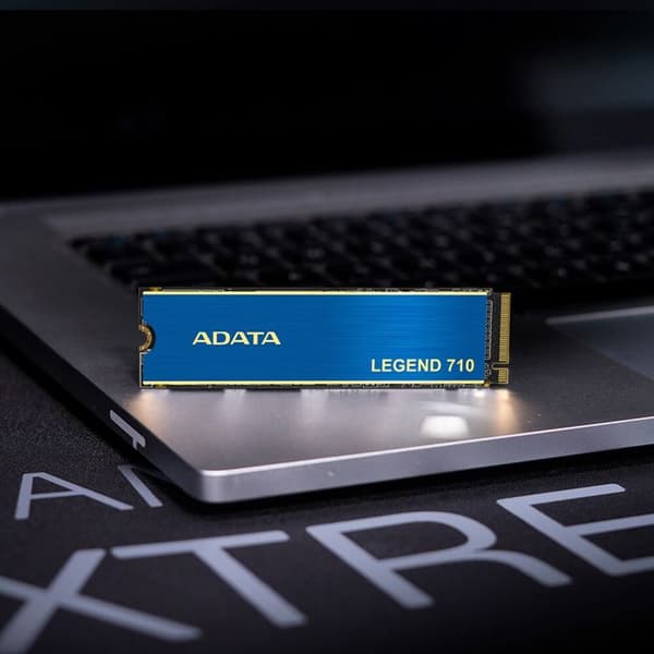 ADATA LEGEND 710 2 To