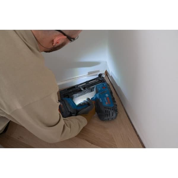 Træklipper - BOSCH - GNH 18V-64-2 - Trådløs - 18V - Professionel