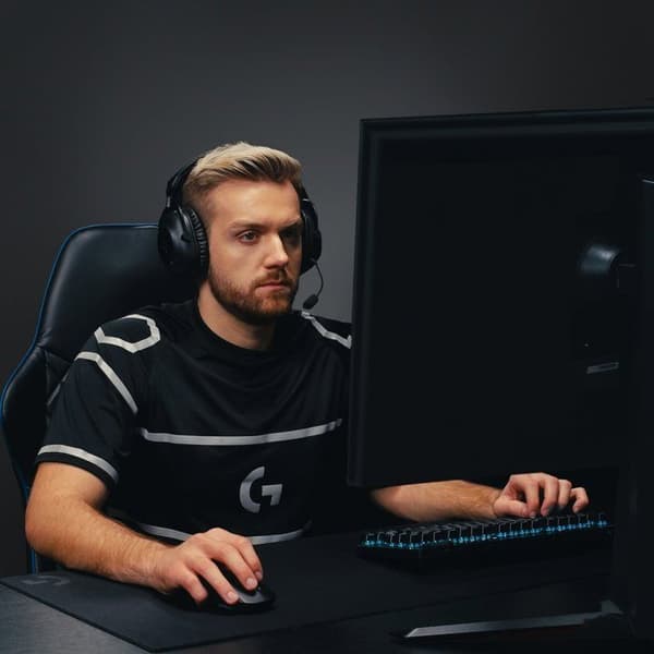 Spilklaviatur - Logitech - G PRO X TKL - Mekanisk - Trådløs - Dynamisk baggrundsbelyst