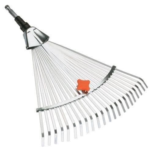 Justerbar plænefejer Combisystem® - GARDENA - 30-50cm - 22 tænder - 25 års garanti