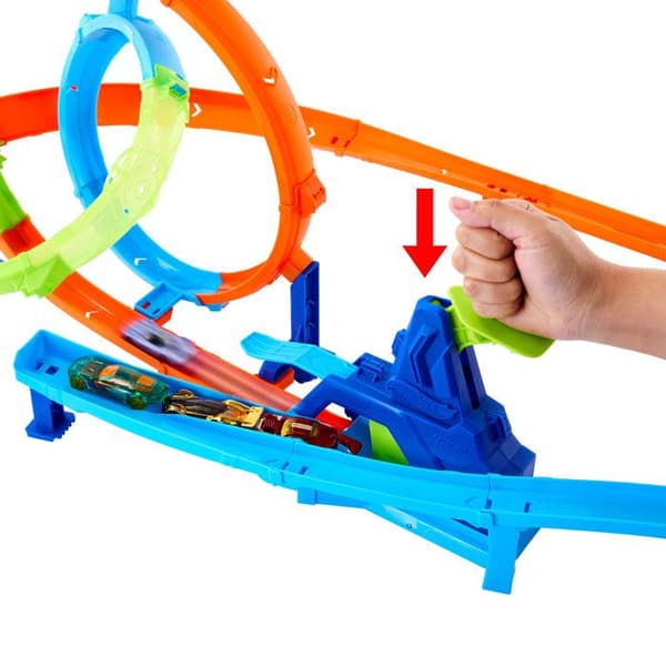 HW PISTE LOOPING CYKLON