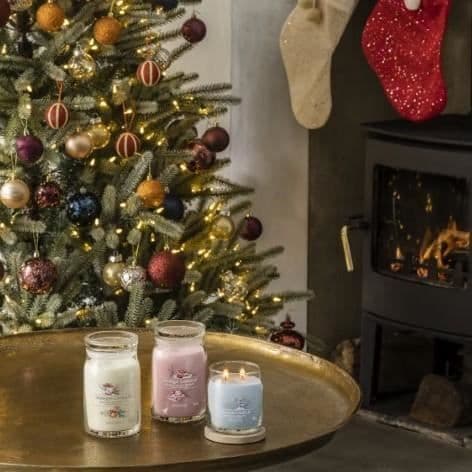 Bougie julebrunch i Paris stor model - Yankee Candle