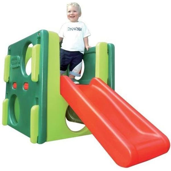 Grøn legeplads til børn Little Tikes