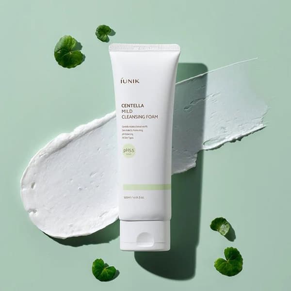 iUNIK Centella Mild Cleansing Foam, 120 ml - Ansigtsrens med centella asiatica