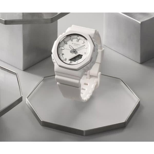 Casio Klocka - Kvinnor - GMA-P2110-7AER