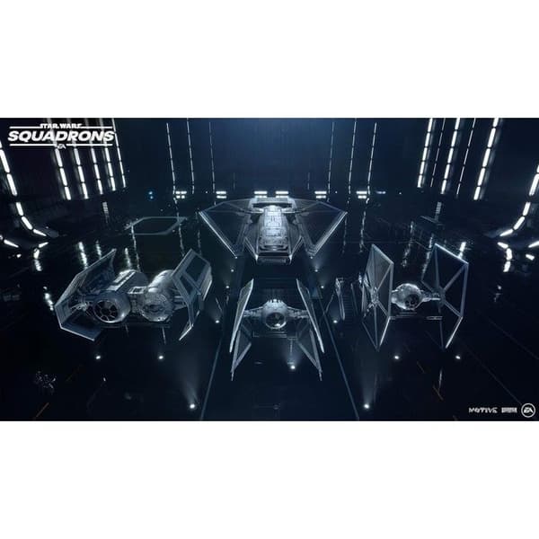 Xbox One - Star Wars: Squadrons - Import UK Begagnad