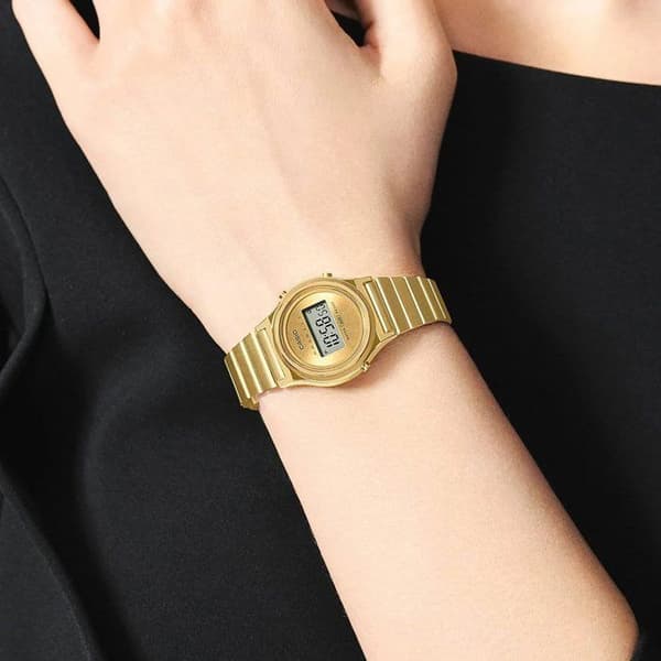 Klocka - CASIO - LA700WEG - Unisex - Guld - Kvarts - Digital