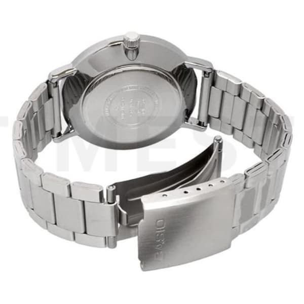 Casio MTP-VT04D-1E Klocka herr Classic 40 mm 3 ATM