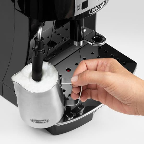 DeLonghi Magnifica S ECAM22.115.B kaffemaskine med bønner - sort