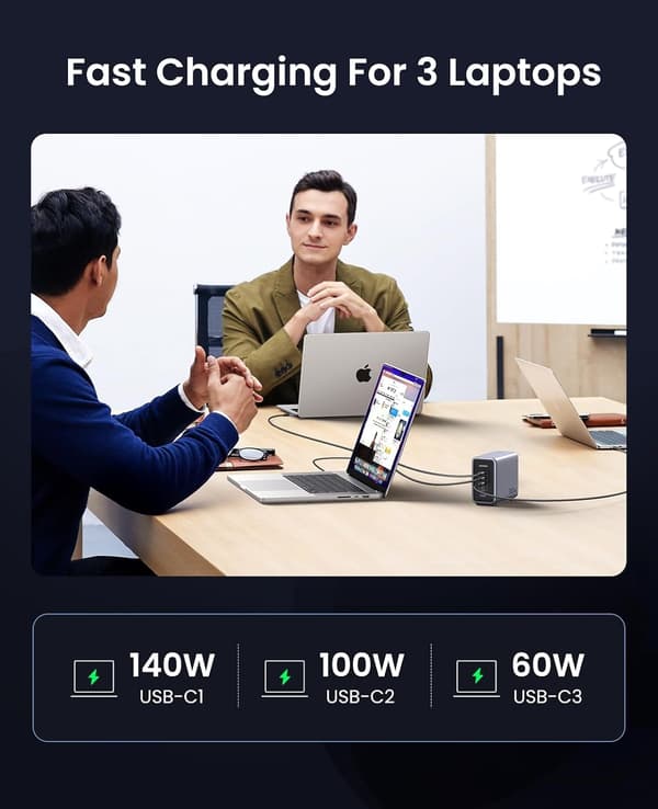 UGREEN Nexode 5-port PD 3.1 300W lader