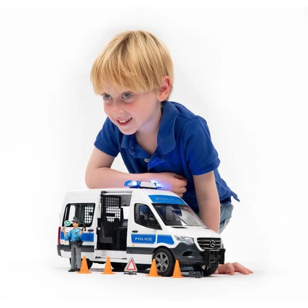 MB Sprinter polisens insatsfordon