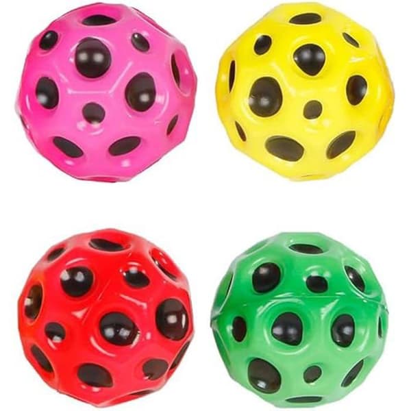 Leksak - GENERISK - Super Studs boll - 7 cm - 4 färger - Från 3 år