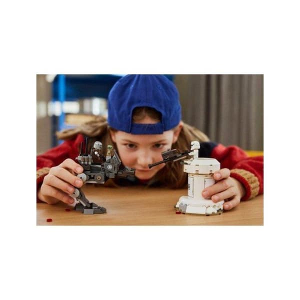LEGO Star Wars 75444 AT-RT Attack - Leksak för Kille 7 år - Modell - Present