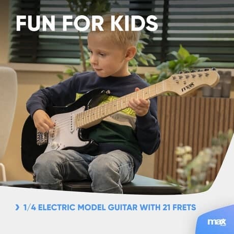 Max GigKit Junior Elgitarrpaket Svart 1/4