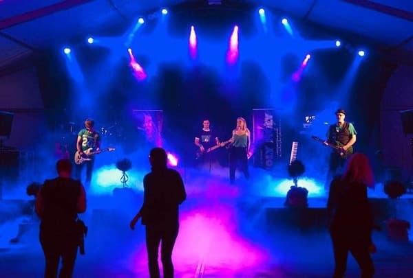 Beamz Pro LF1500 Låg liggande rök Tungrök Vattenbaserad