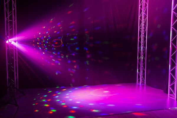 MAX Partybar1 2PAR 3x4in1LED+2 JellyB