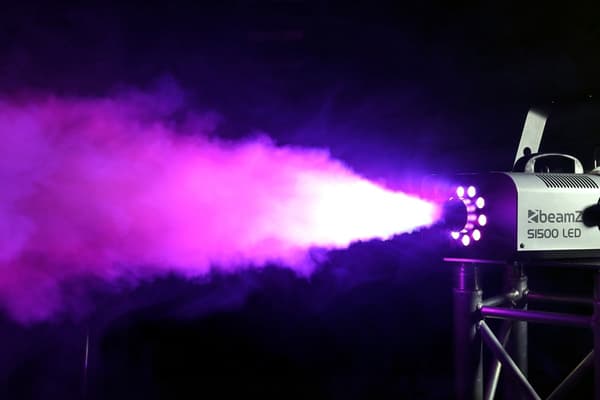 BeamZ S1500LED Rökmaskin 9x3W RGB DMX